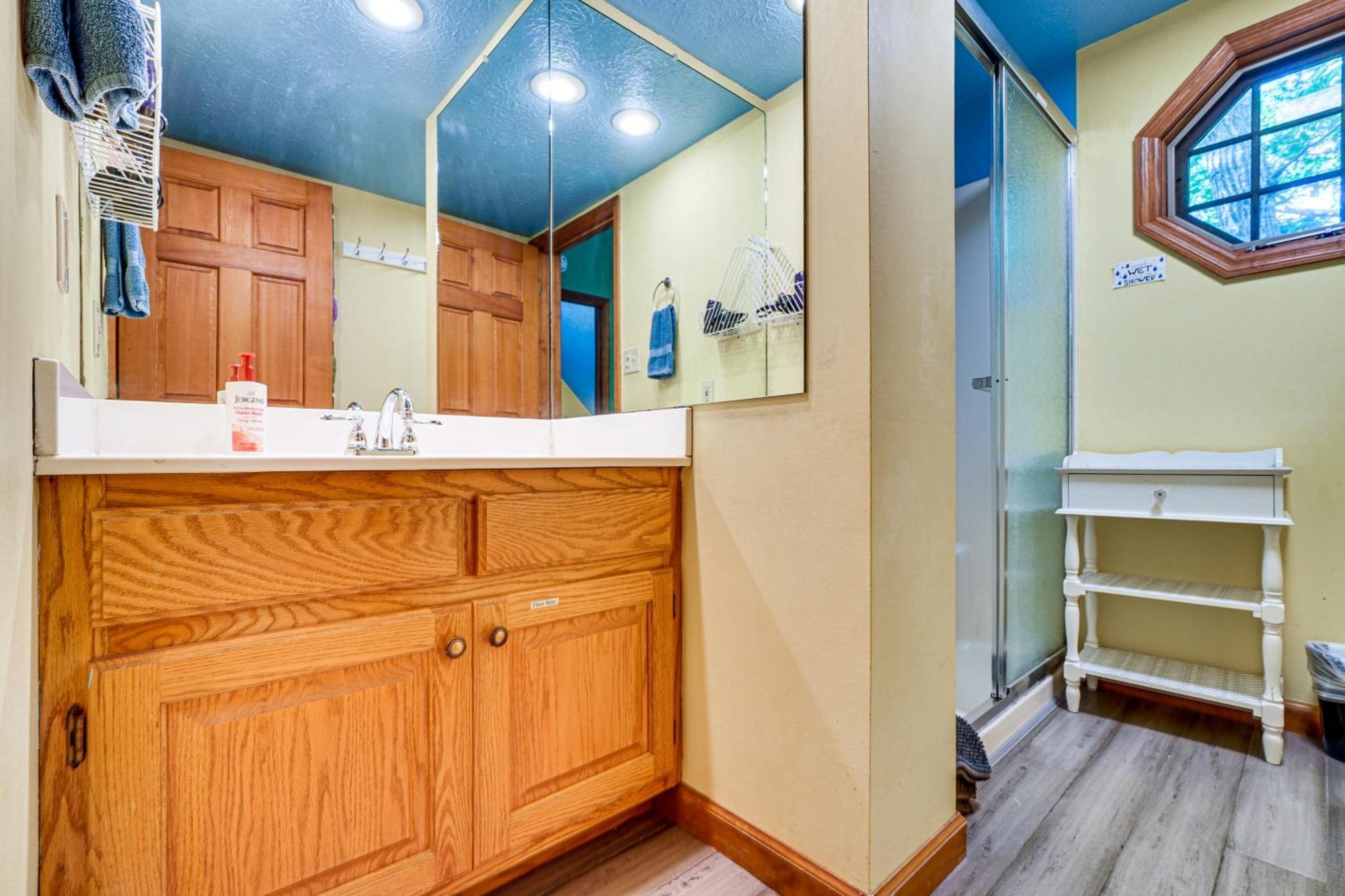 Smoky Mountain Cabin With Deck And Hot Tub! Pigeon Forge Eksteriør bilde