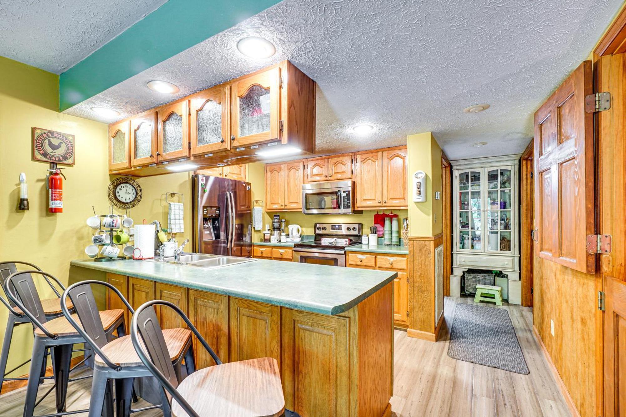 Smoky Mountain Cabin With Deck And Hot Tub! Pigeon Forge Eksteriør bilde